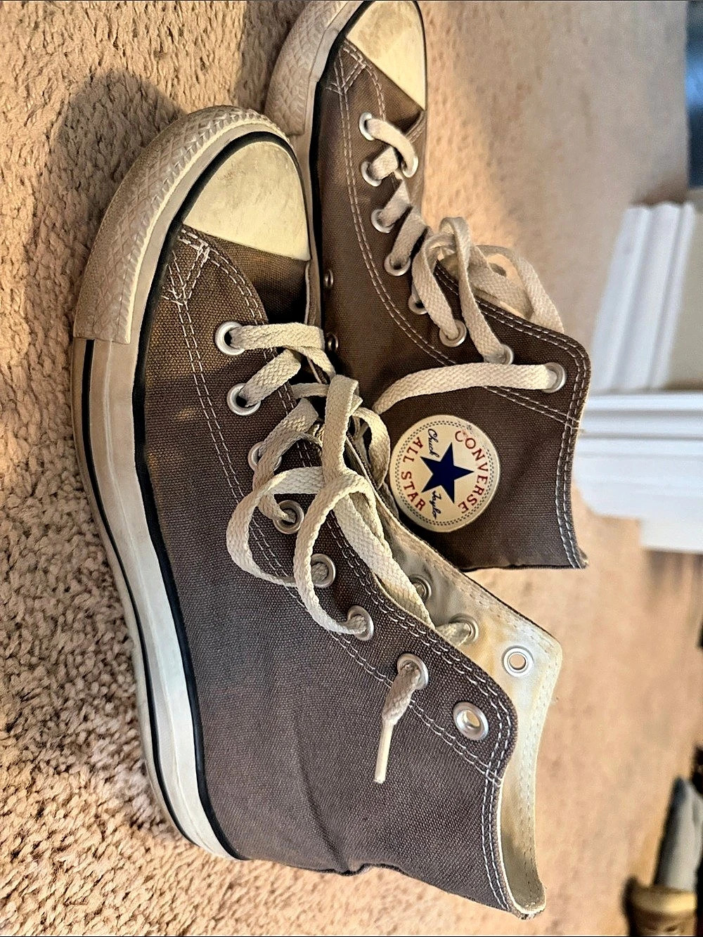Converse Chuck Taylor All Star High Top Sneakers in Gray & White